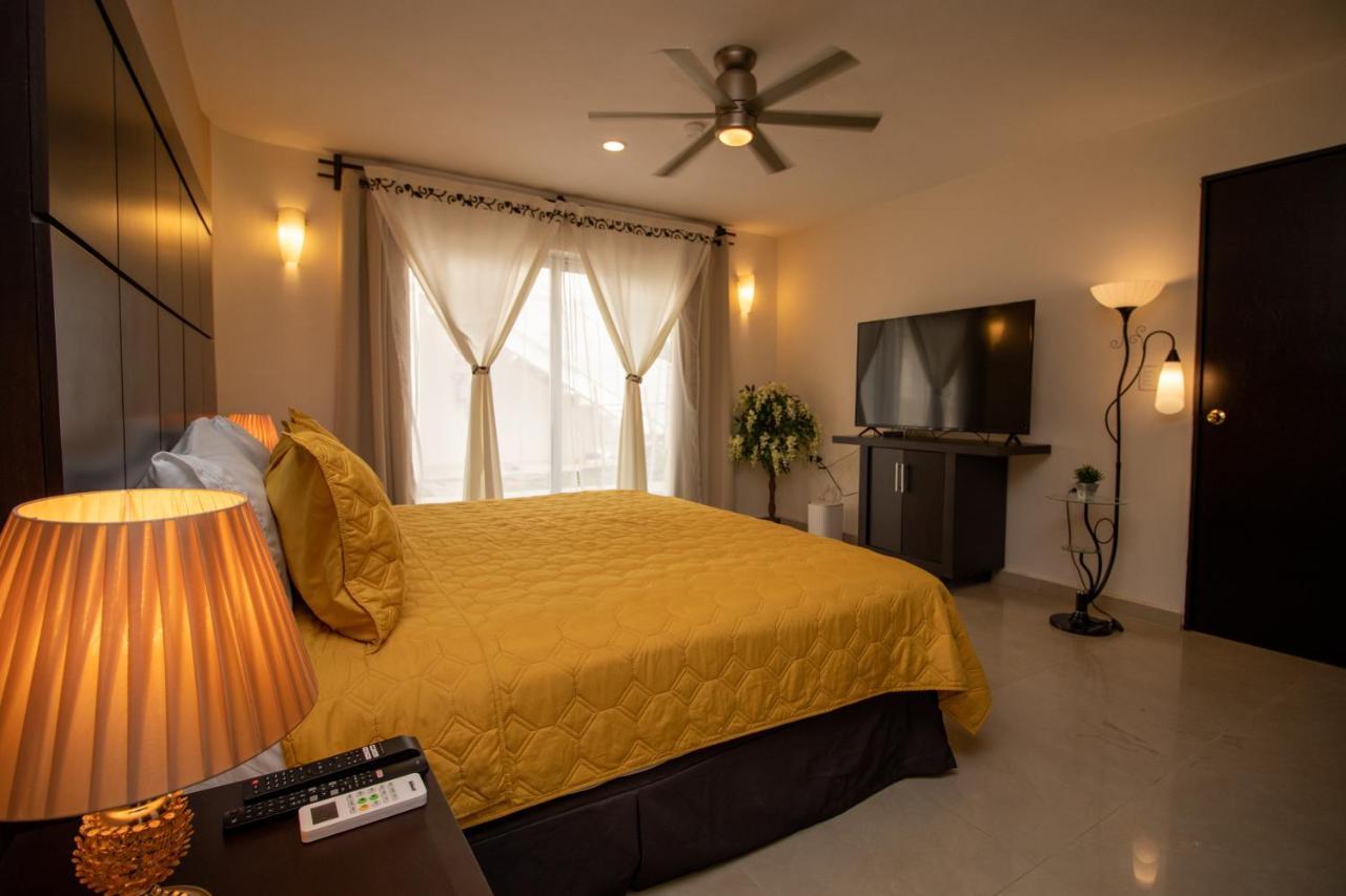 Hotel Villas Segovia Playa Del Carmen Extérieur photo