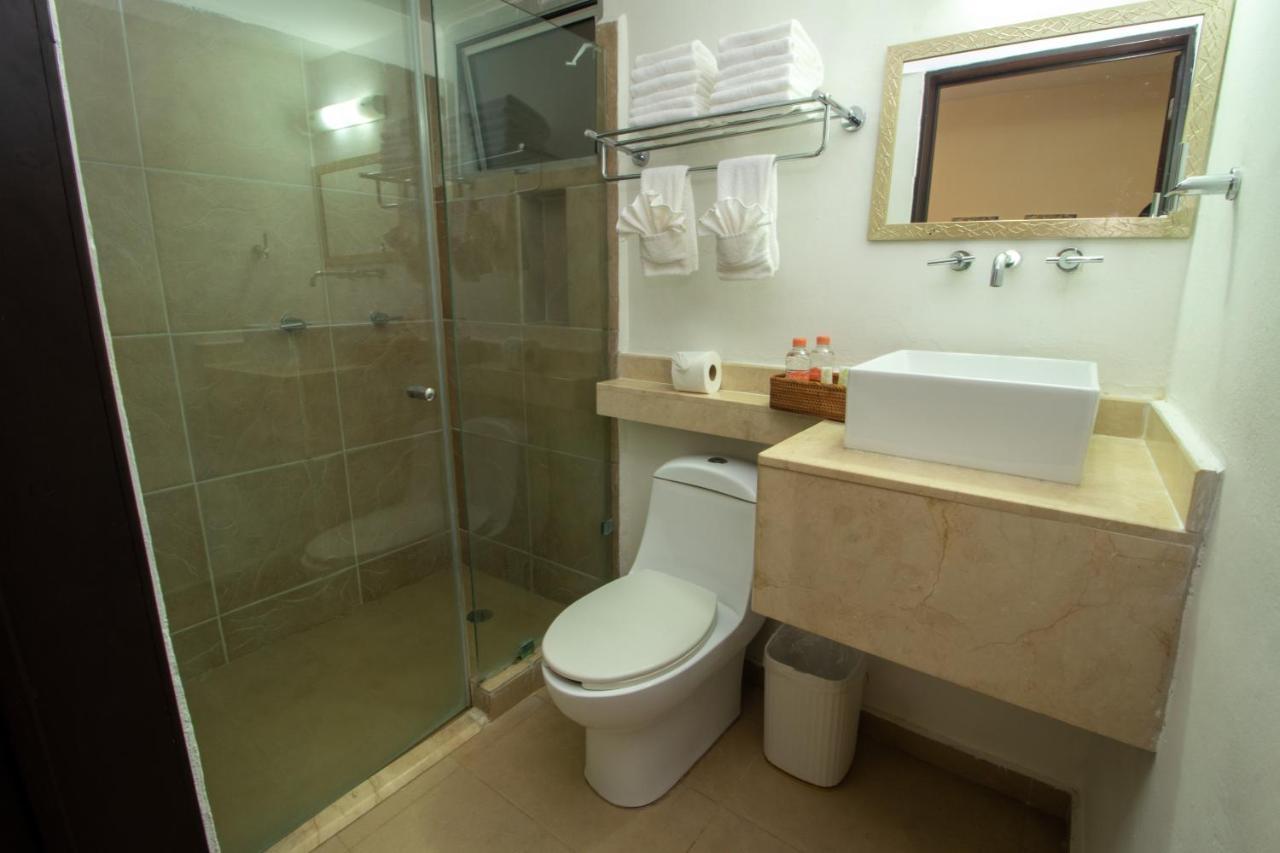 Hotel Villas Segovia Playa Del Carmen Extérieur photo