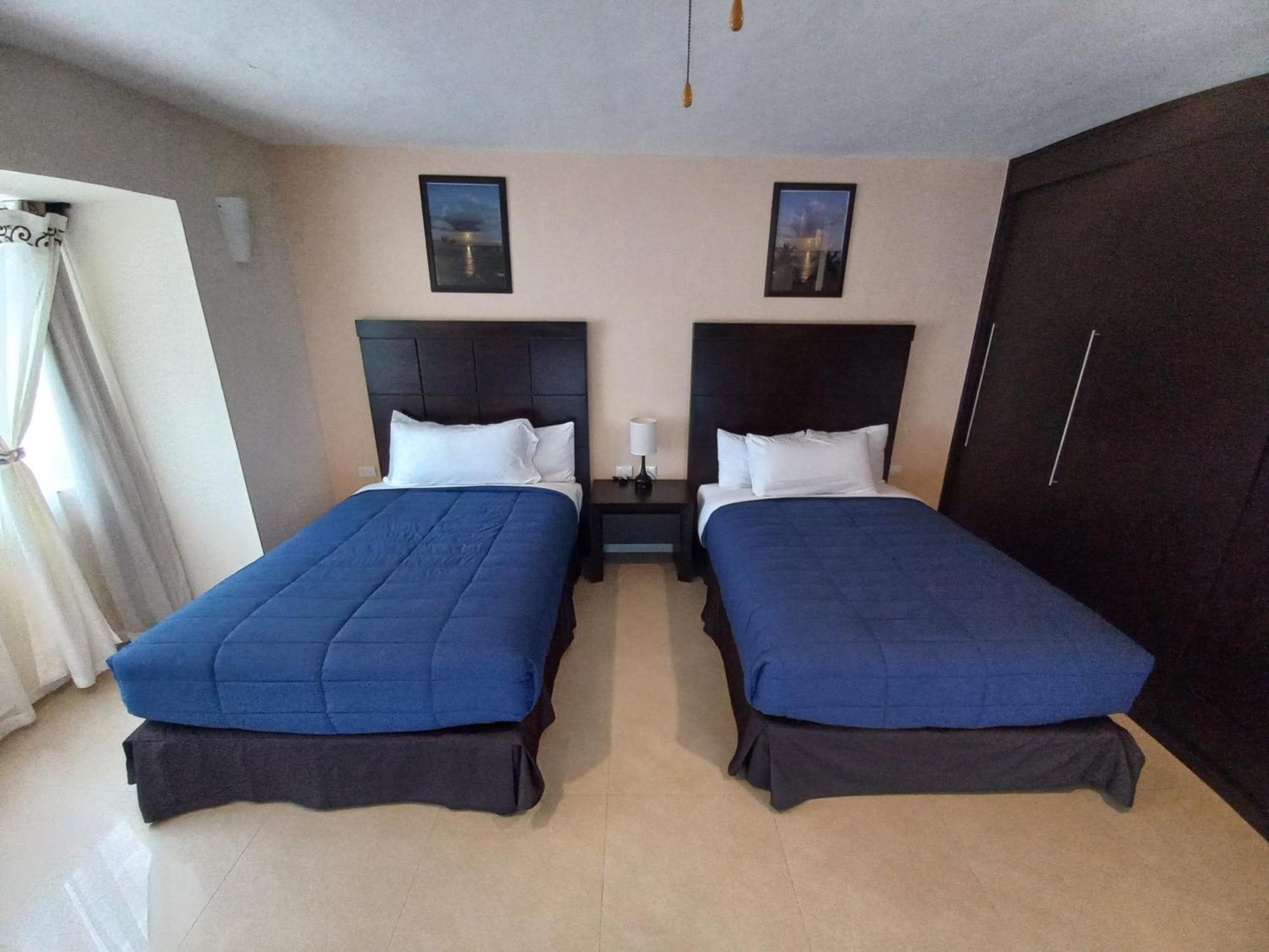 Hotel Villas Segovia Playa Del Carmen Extérieur photo
